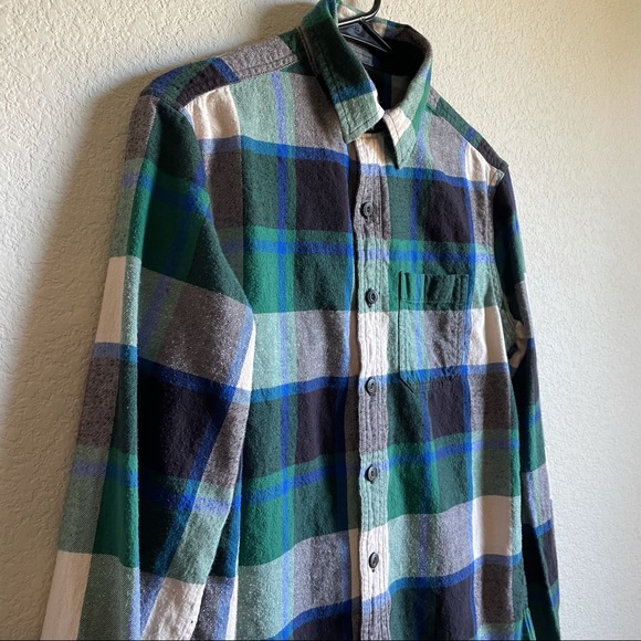 American Eagle Outfitters Flannel button down XS - Picture 2 of 12